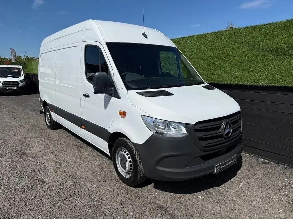 Begagnad Mercedes Sprinter 143 HK (105 kW) 2020 Vit Van