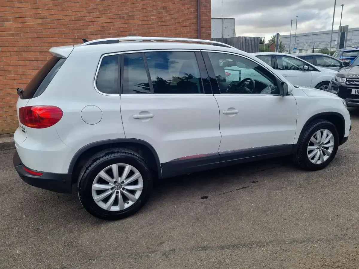 Used VW Tiguan Match 150 HP (110 kW) 2015 White SUV