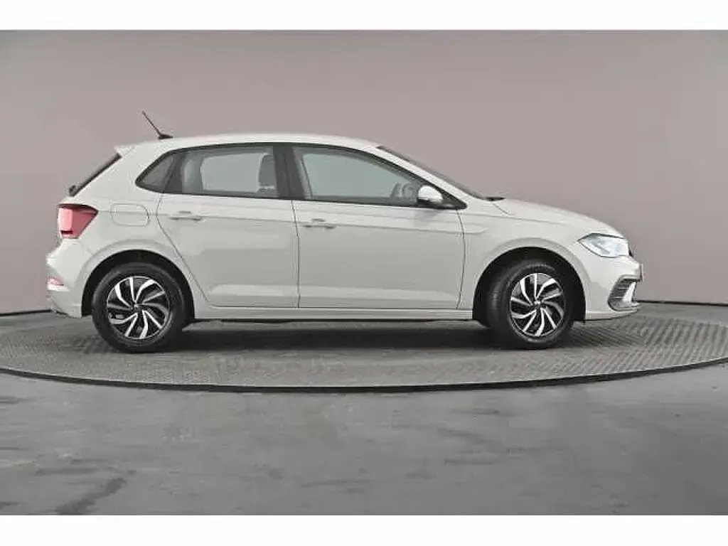 Usado VW Polo Life 80 HP (58 kW) 2023 Citadino