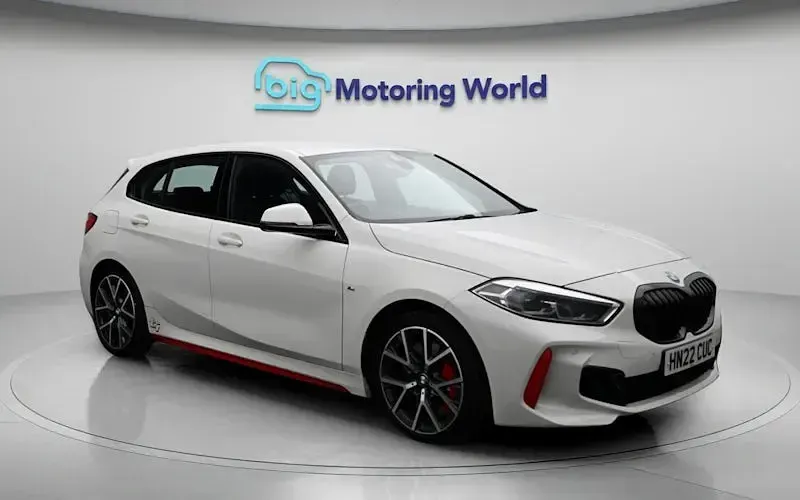 Begagnad BMW 128 265 HK (194 kW) 2024 Halvkombi