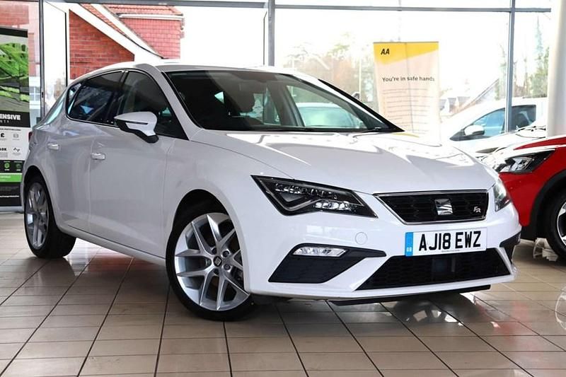 White Used 2018 Seat Leon FR Hatchback | £11,290 (Fair price) - Image 1/1