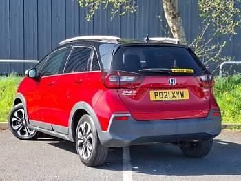 Used Honda Jazz Hybrid 109 HP (80 kW) 2021 Red Hatchback