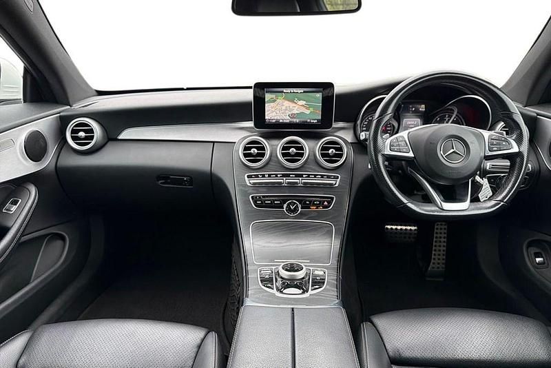 Used Mercedes C220 AMG line 170 HP (125 kW) 2018 White Coupe