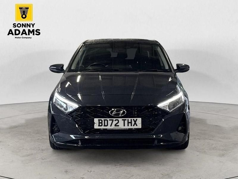 Used Hyundai i20 Premium 100 HP (73 kW) 2022 Grey Hatchback