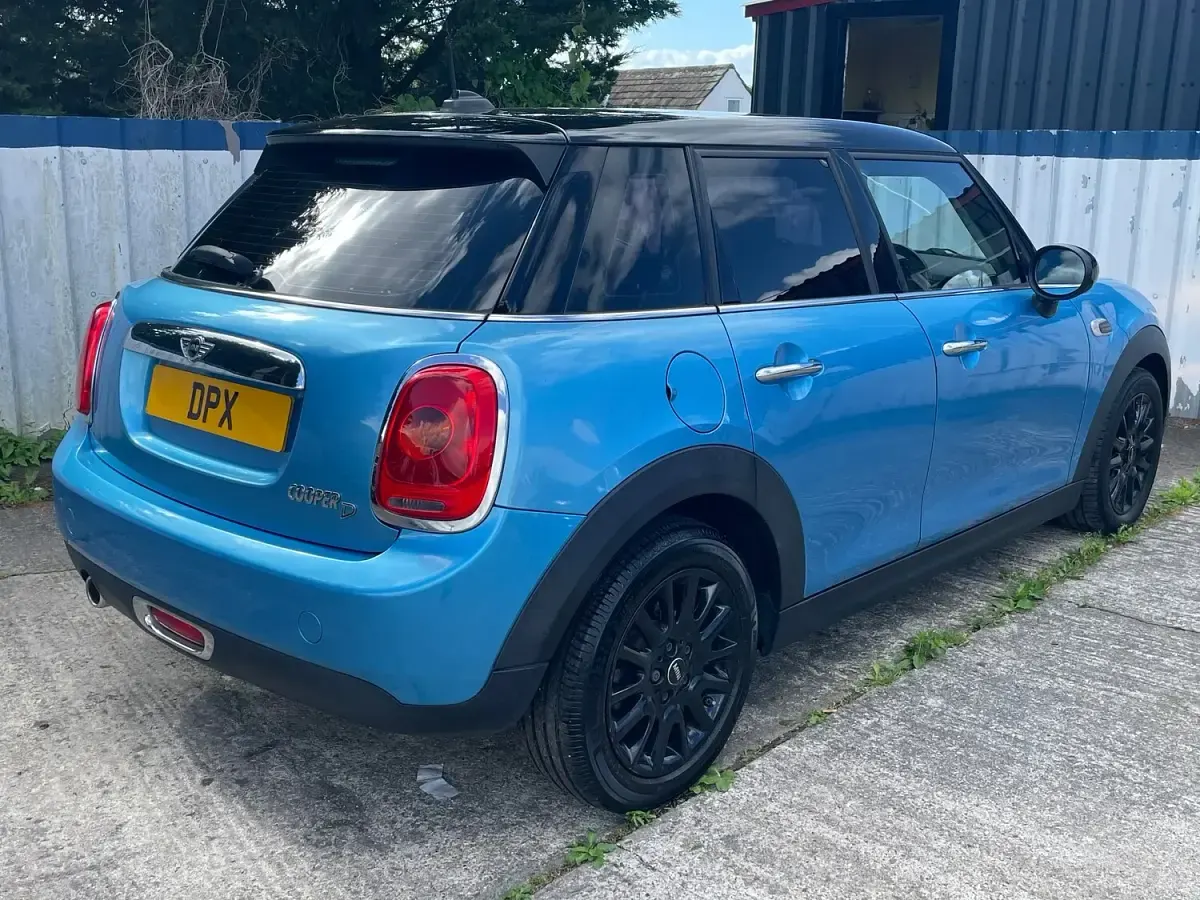 Used Mini Cooper D Hatch 2015 Blue Hatchback