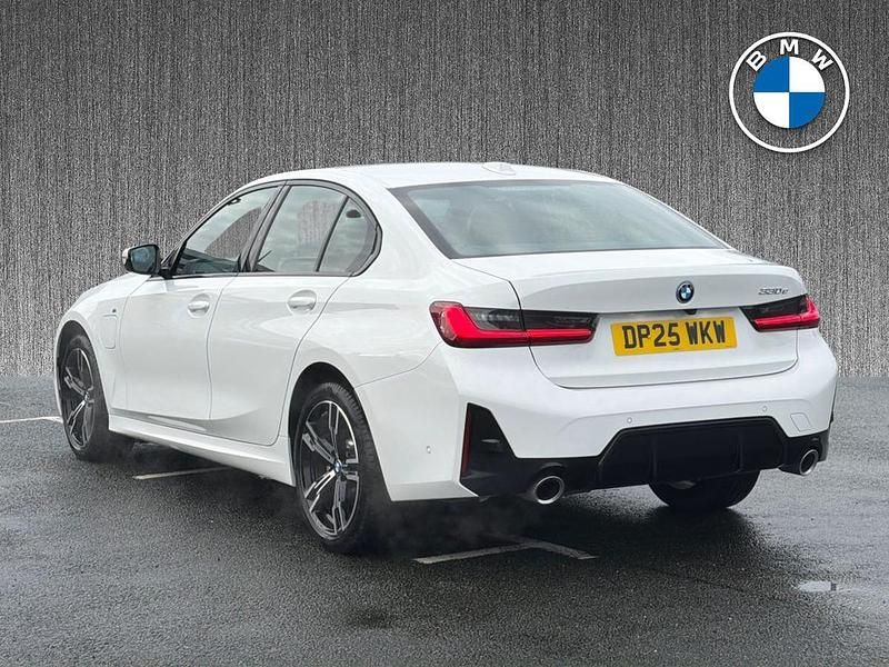 Used BMW 330e M Sport 288 HP (211 kW) 2025 White Sedan