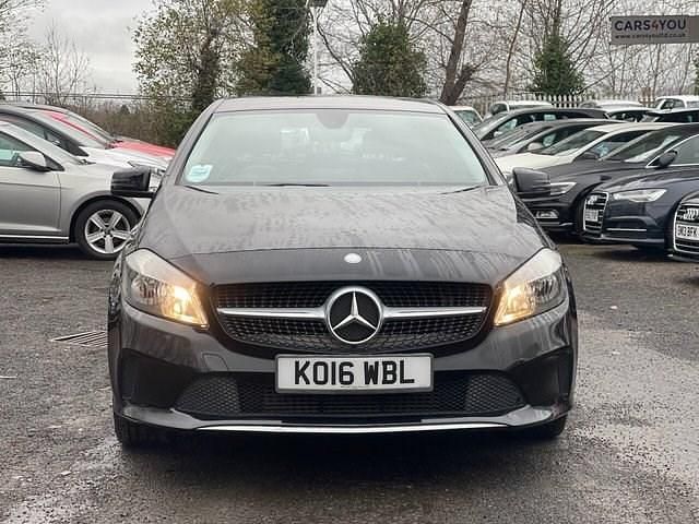 Used Mercedes A180 122 HP (89 kW) 2016 Black Hatchback