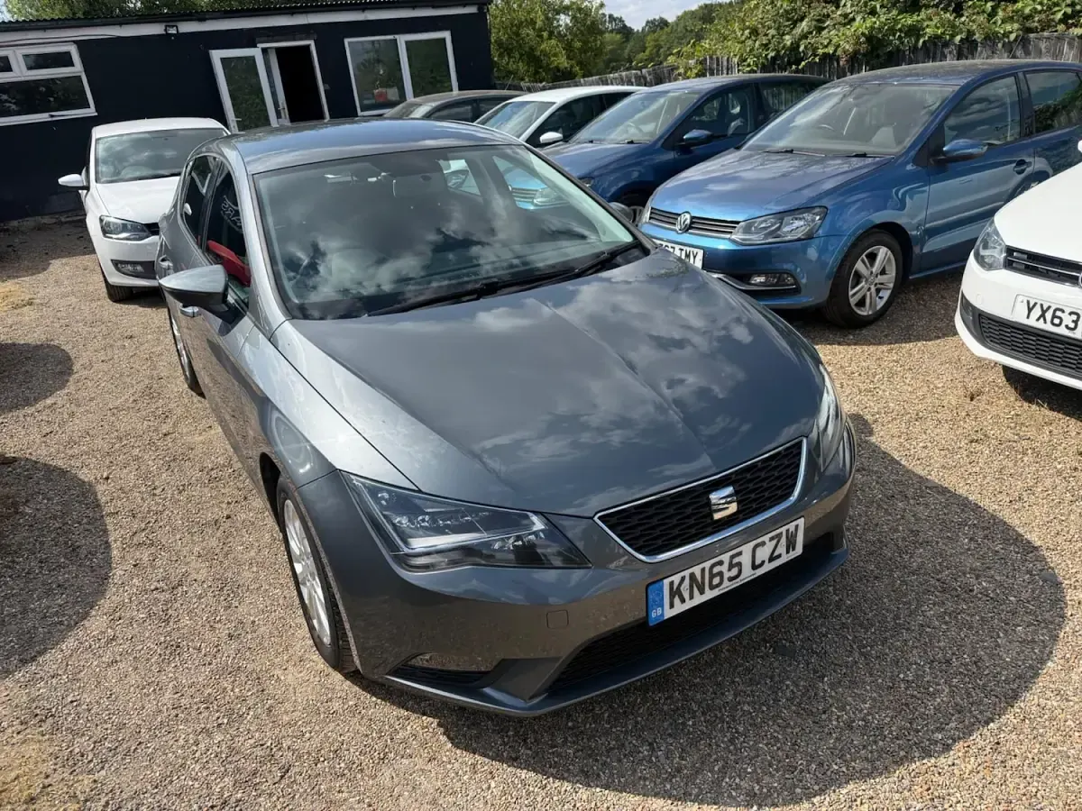 Used Seat Leon SE 110 HP (80 kW) 2015 Grey Hatchback