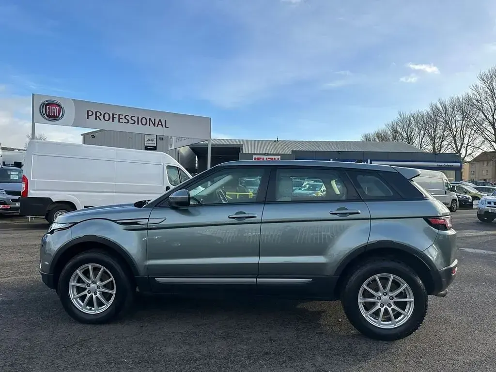 Used Land Rover Range Rover evoque SE 240 HP (176 kW) 2015 Grey SUV