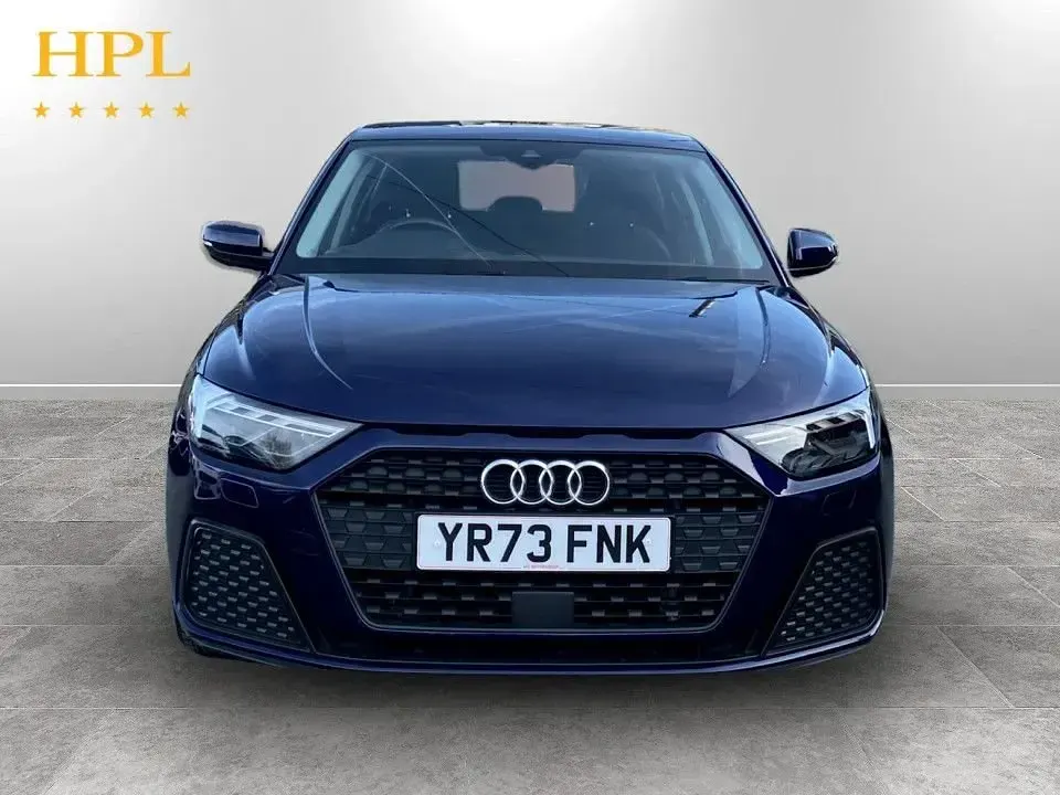 Used Audi A1 Sportback Business 110 HP (80 kW) 2023 Blue Hatchback