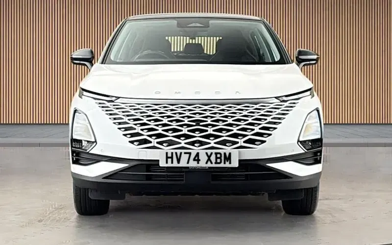 Used Omoda 5 186 HP (136 kW) 2025 White/black SUV