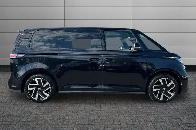 Used VW ID. Buzz Pro 147 kW (201 HP) 2024 Black MPV