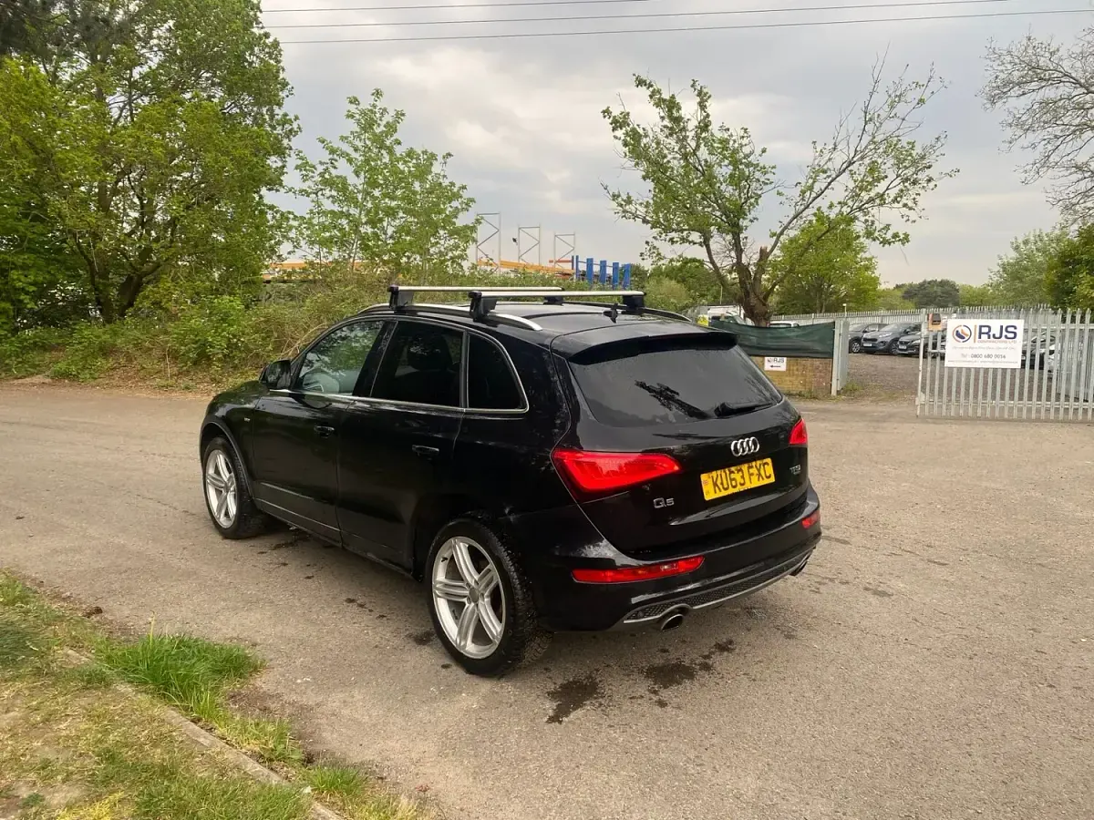 Used Audi Q5 S-line plus 180 HP (132 kW) 2013 Black SUV
