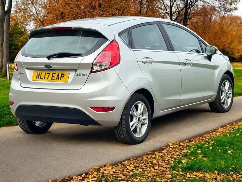 Used Ford Fiesta Zetec 2017 Silver Hatchback