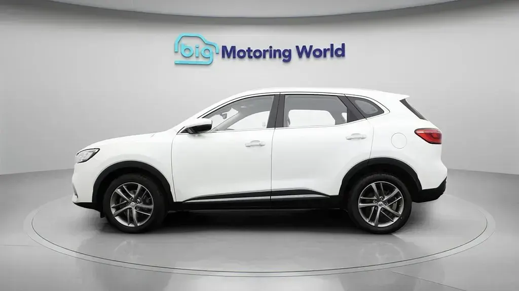 Used MG HS 2023 White SUV