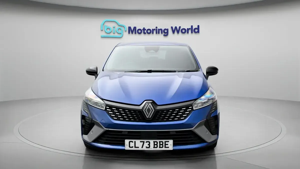 Używany Renault Clio V Esprit Alpine 143 KM (105 kW) 2024 Niebieski Hatchback