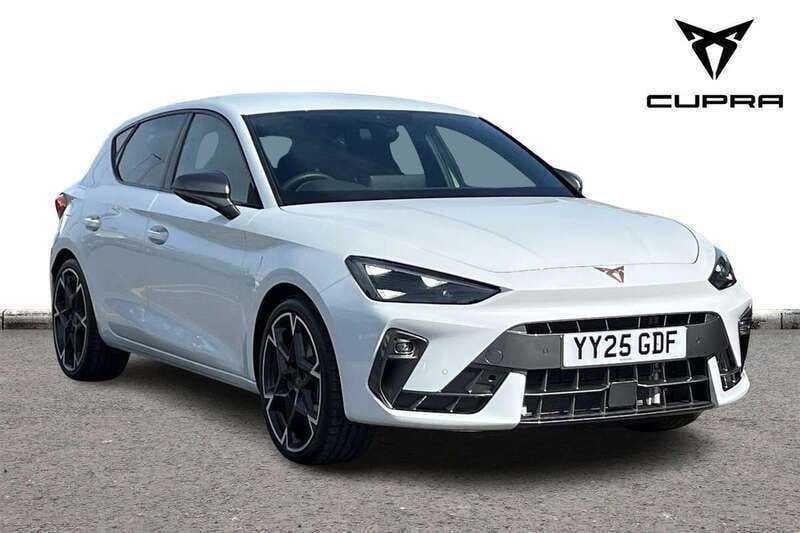 White New 2025 Cupra Leon Hatchback | £29,990 (Good price) - Image 1/4