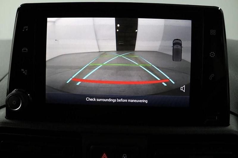 Used Toyota Proace 100 HP (73 kW) 2023 Grey MPV