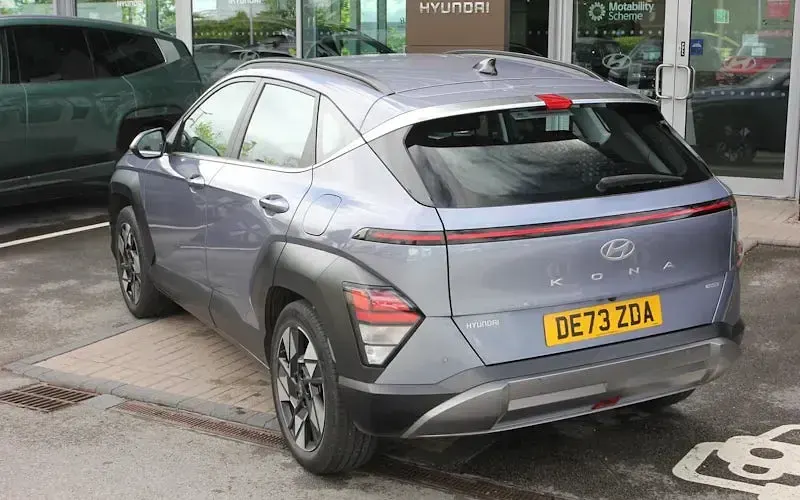 Used Hyundai Kona Advanced 141 HP (103 kW) 2025 SUV