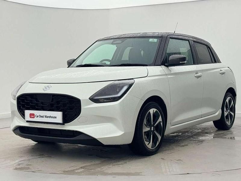 Used Suzuki Swift 82 HP (60 kW) 2025 White Hatchback