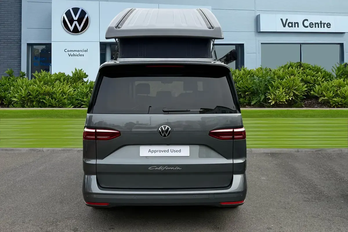 Usado VW California California 2025 Cinzento Van