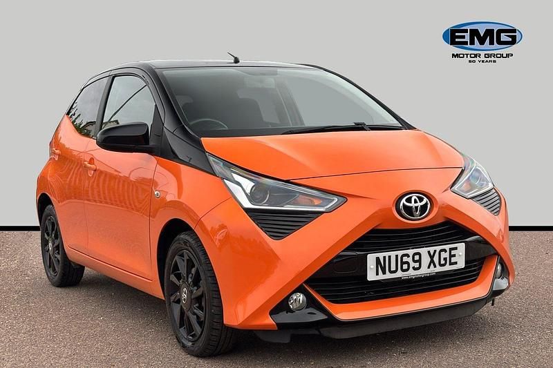 Orange Used 2020 Toyota Aygo X-cite Hatchback | £10,995 (Fair price) - Image 1/3