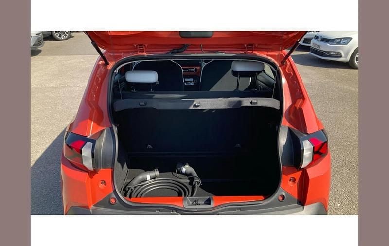 New Dacia Spring Expression 47 kW (64 HP) 2026 Red Hatchback