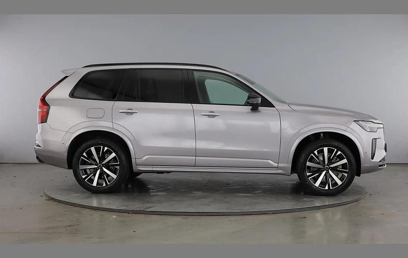 New Volvo XC90 Plus 247 HP (181 kW) 2026 Silver SUV