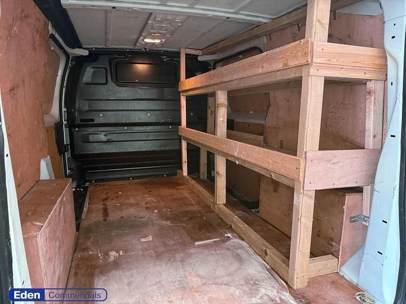 Used Vauxhall Vivaro S 120 HP (88 kW) 2024 White MPV