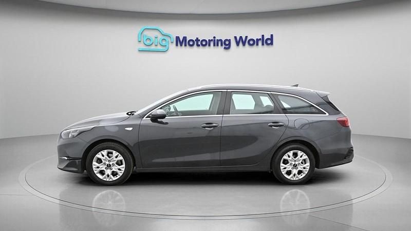 Used Kia Ceed Sportswagon 118 HP (86 kW) 2022 Grey Estate