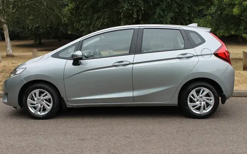 Used Honda Jazz SE 102 HP (75 kW) 2016 Silver Hatchback