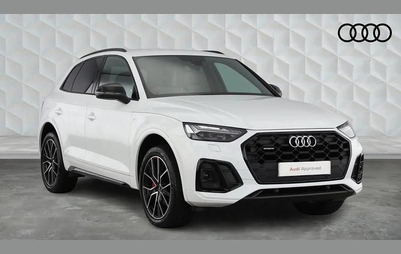 Used Audi Q5 Comfort 200 HP (147 kW) 2021 White SUV