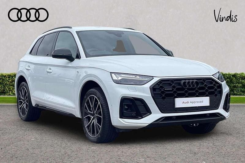 White Used 2024 Audi Q5 Black Edition SUV | £39,650 (A bit pricey) - Image 1/4