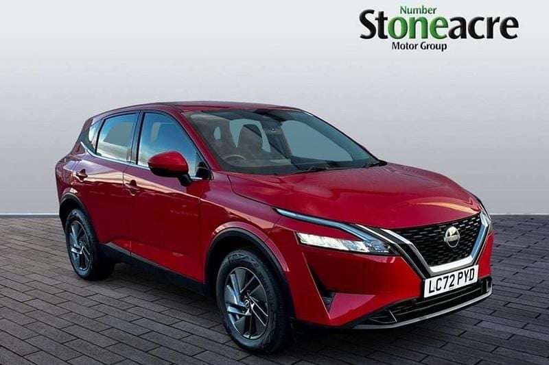 Red Used 2022 Nissan Qashqai Acenta Premium SUV | £17,828 (Good price) - Image 1/1
