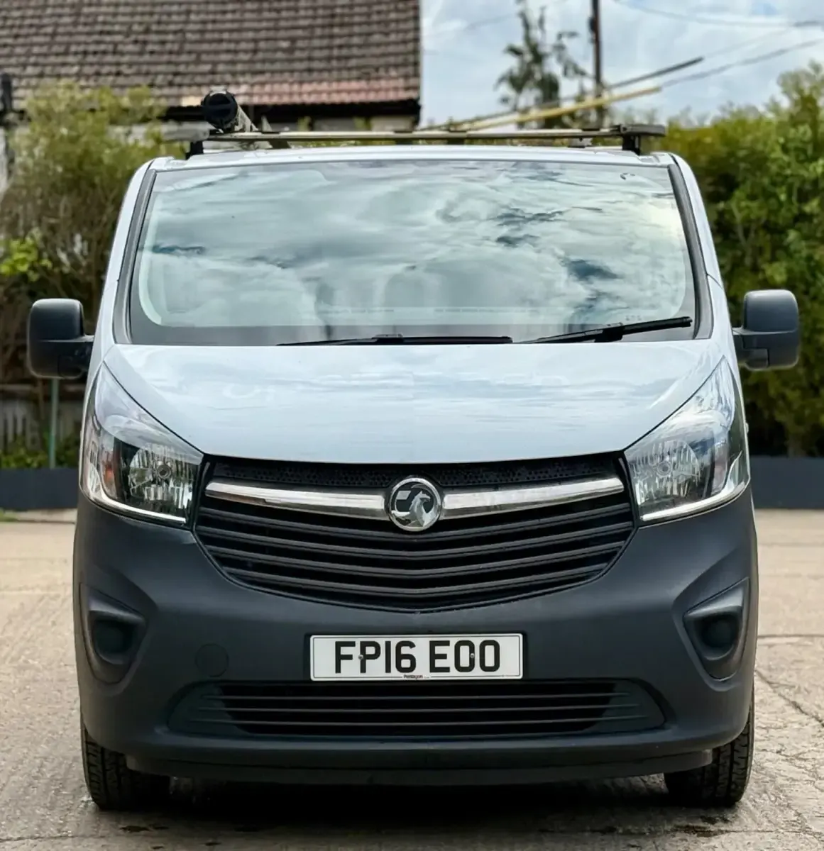 Used Vauxhall Vivaro S 2016 White