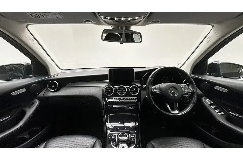 Used Mercedes GLC250 Urban 211 HP (155 kW) 2019 Black SUV