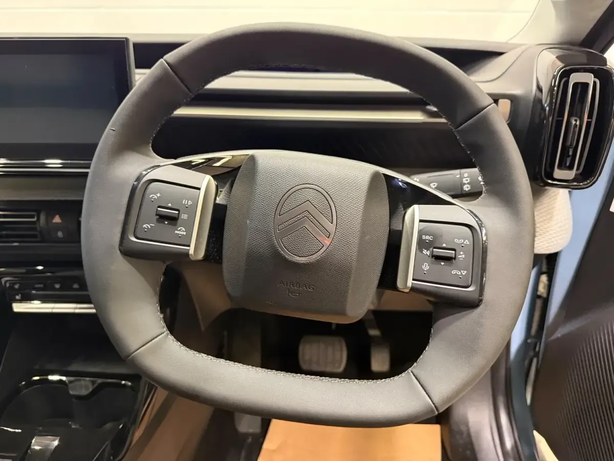 New Citroën e-C3 83 kW (113 HP) 2025 Blue Hatchback