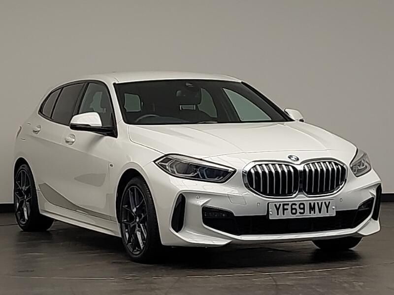 Used BMW 118 M Sport 140 HP (102 kW) 2019 White Hatchback