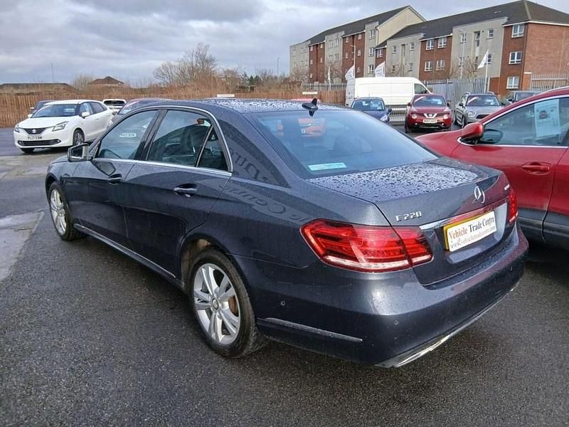 Used Mercedes E220 SE 177 HP (130 kW) 2015 Grey Sedan