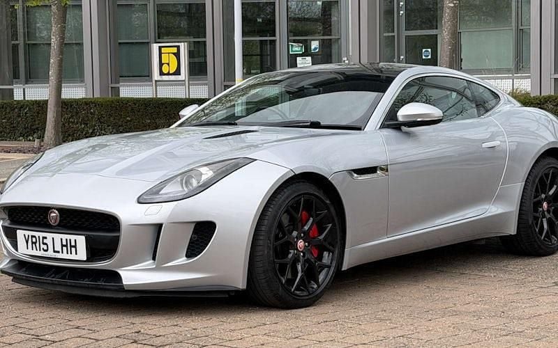 Used Jaguar F-Type Supercharged 380 HP (279 kW) 2015 Silver Coupe