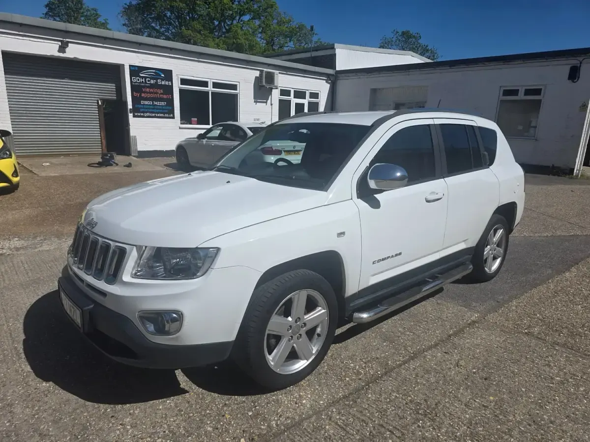 Used Jeep Compass Limited 163 HP (119 kW) 2013 White SUV