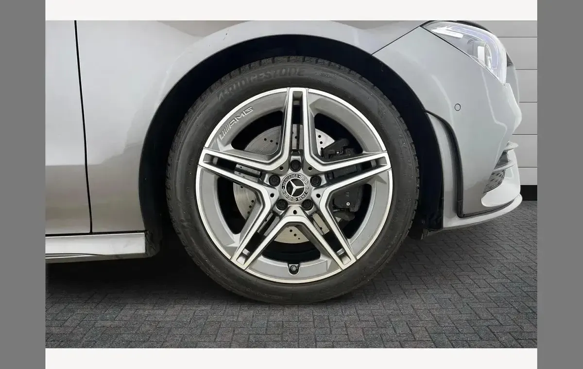 Used Mercedes CLA220 AMG Line Premium Plus 190 HP (139 kW) 2020 Grey Sedan