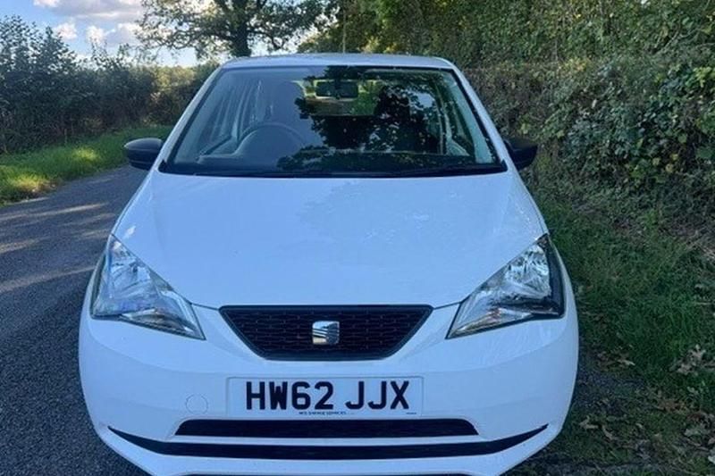 White Used 2012 Seat Mii Hatchback | £2,995 (Fair price) - Image 1/1