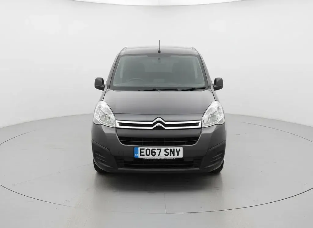 Used Citroën Berlingo 75 HP (55 kW) 2017 Grey MPV