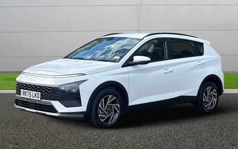 Used Hyundai Bayon Advanced 101 HP (74 kW) 2025 White SUV