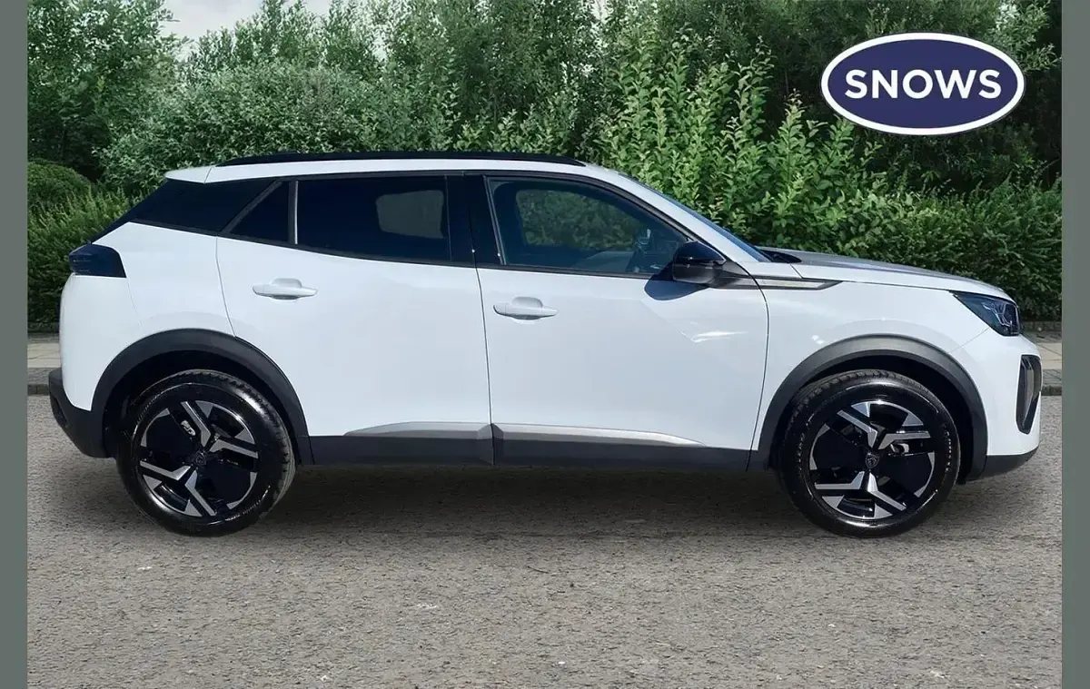 Used Peugeot 2008 Allure 131 HP (96 kW) 2024 Okenite white SUV