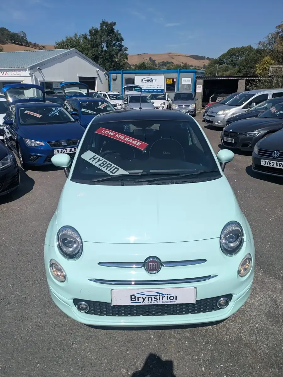 Used Fiat 500 Lounge 70 HP (51 kW) 2020 Green Hatchback
