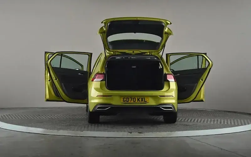 Used VW Golf VII Style 150 HP (110 kW) 2021 Yellow Hatchback