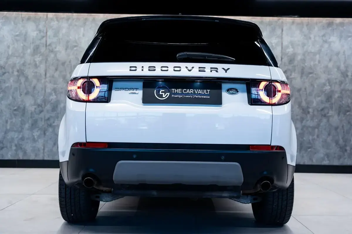 Used Land Rover Discovery Sport Landmark 180 HP (132 kW) 2019 White SUV