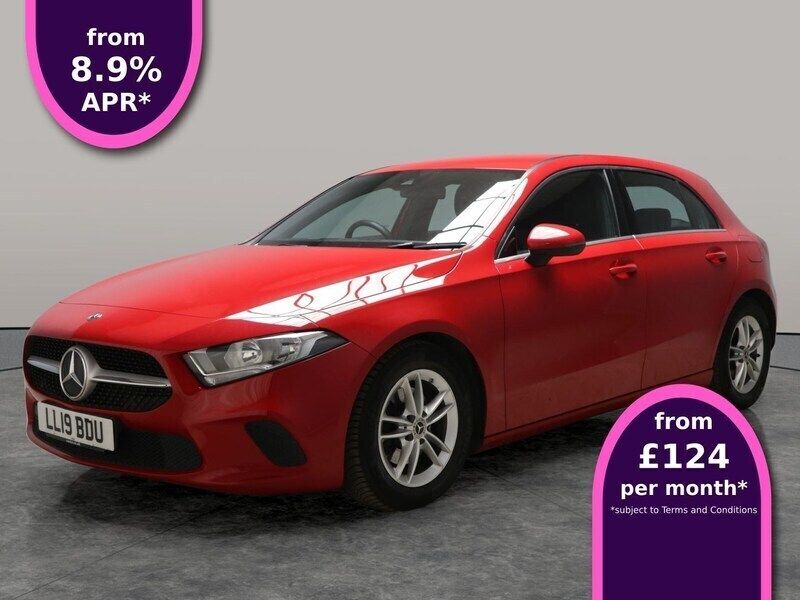 Red Used 2019 Mercedes A180 SE Hatchback | £10,293 (Good price) - Image 1/3